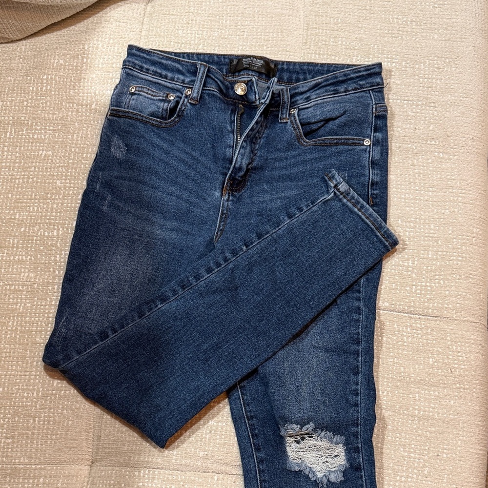 Dark Blue Distressed Skinny Jeans